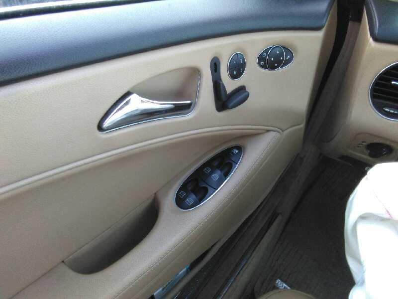 MERCEDES-BENZ CLS-Class C219 (2004-2010) Steering Wheel A1715402945 18755599