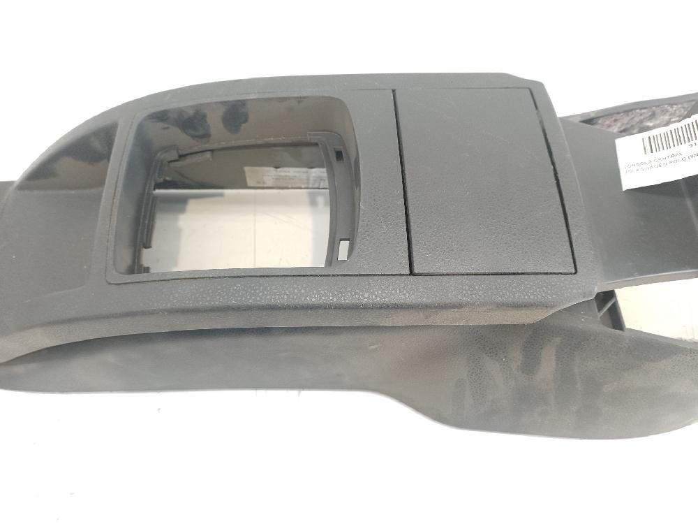 Consola central ASY de Volkswagen Polo iv (9n_, 9a_) 2001-2005 64 CV con 122644 km - pieza usada