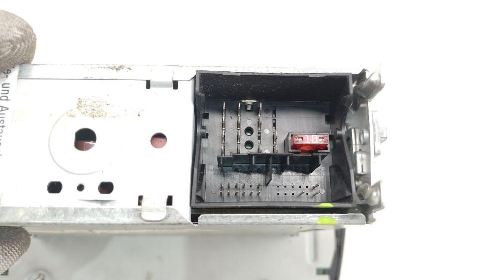 Sistema audio / radio cd CAY 6J1035153G de Seat Ibiza iv (6j5, 6p1) 2008-2010 105 CV con 211479 km - pieza usada