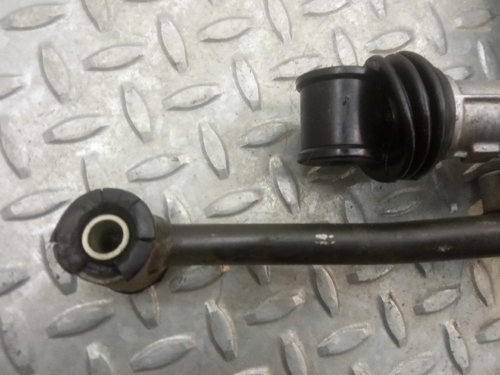 Palanca de cambio 4JB1 de Isuzu Trooper 1983-0 97 CV - pieza usada