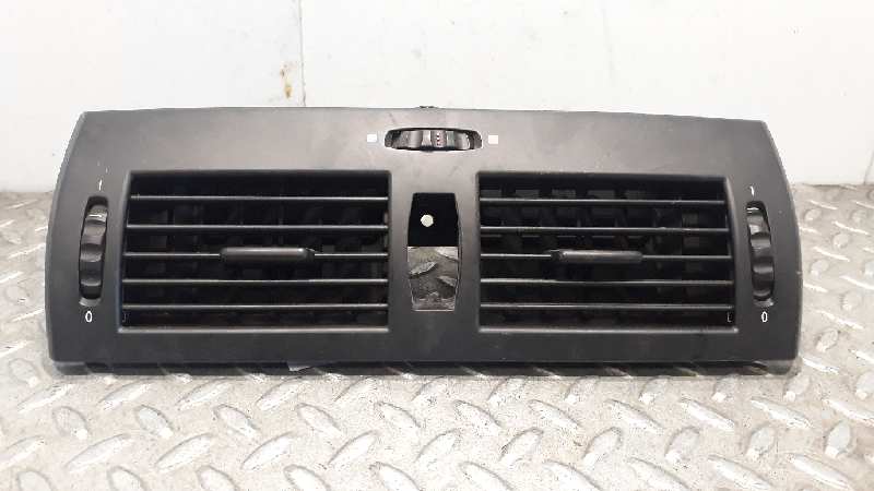 BMW X3 E83 (2003-2010) Dashboard Air Vents 20952647