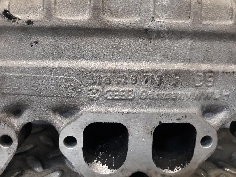 Colector admisión AUY de Volkswagen Golf iv berlina (1j1) 1997-2003 116 CV - pieza usada