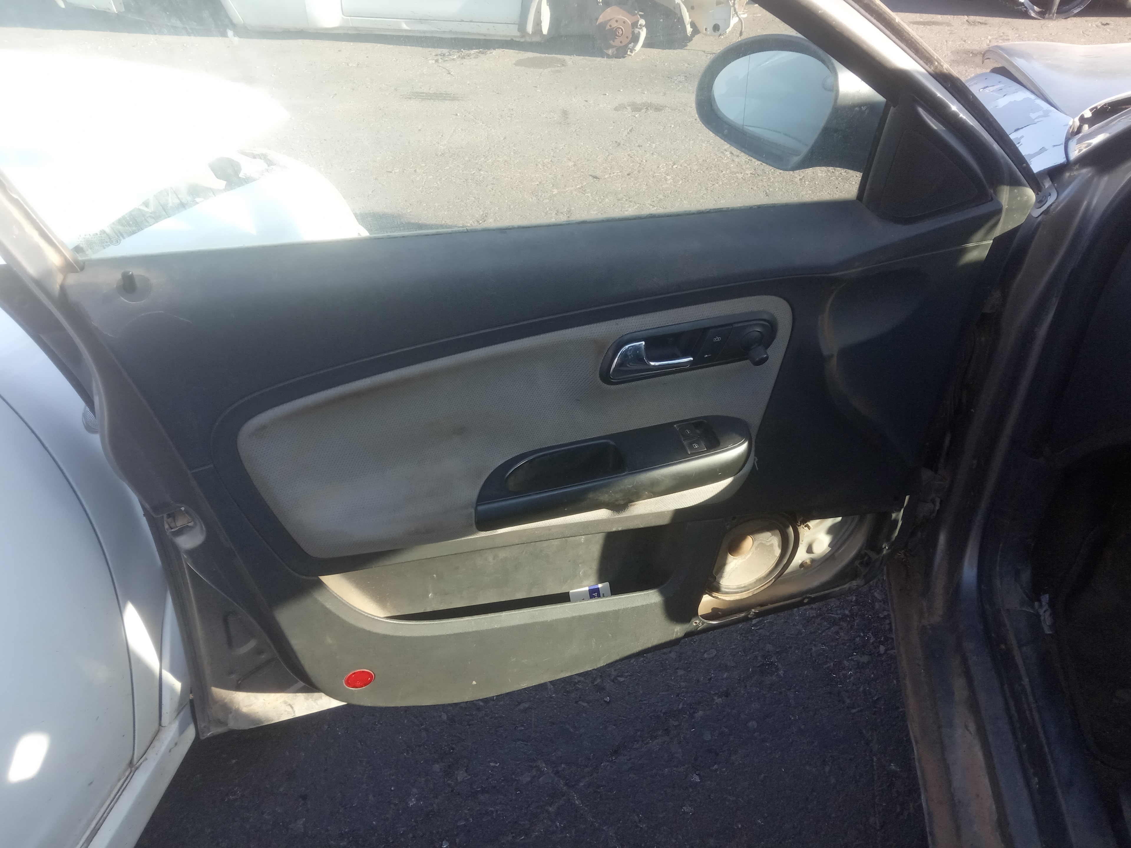 SEAT Cordoba 2 generation (1999-2009) Front Left Door Window Regulator 6Q2959802A 23328136
