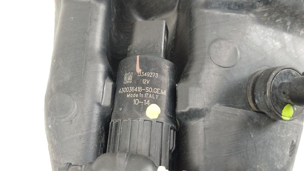 Depósito limpia A 16 XER,B 16 XER 13260579 de Opel Astra j (p10) 2009-2015 115 CV con 194671 km - pieza usada