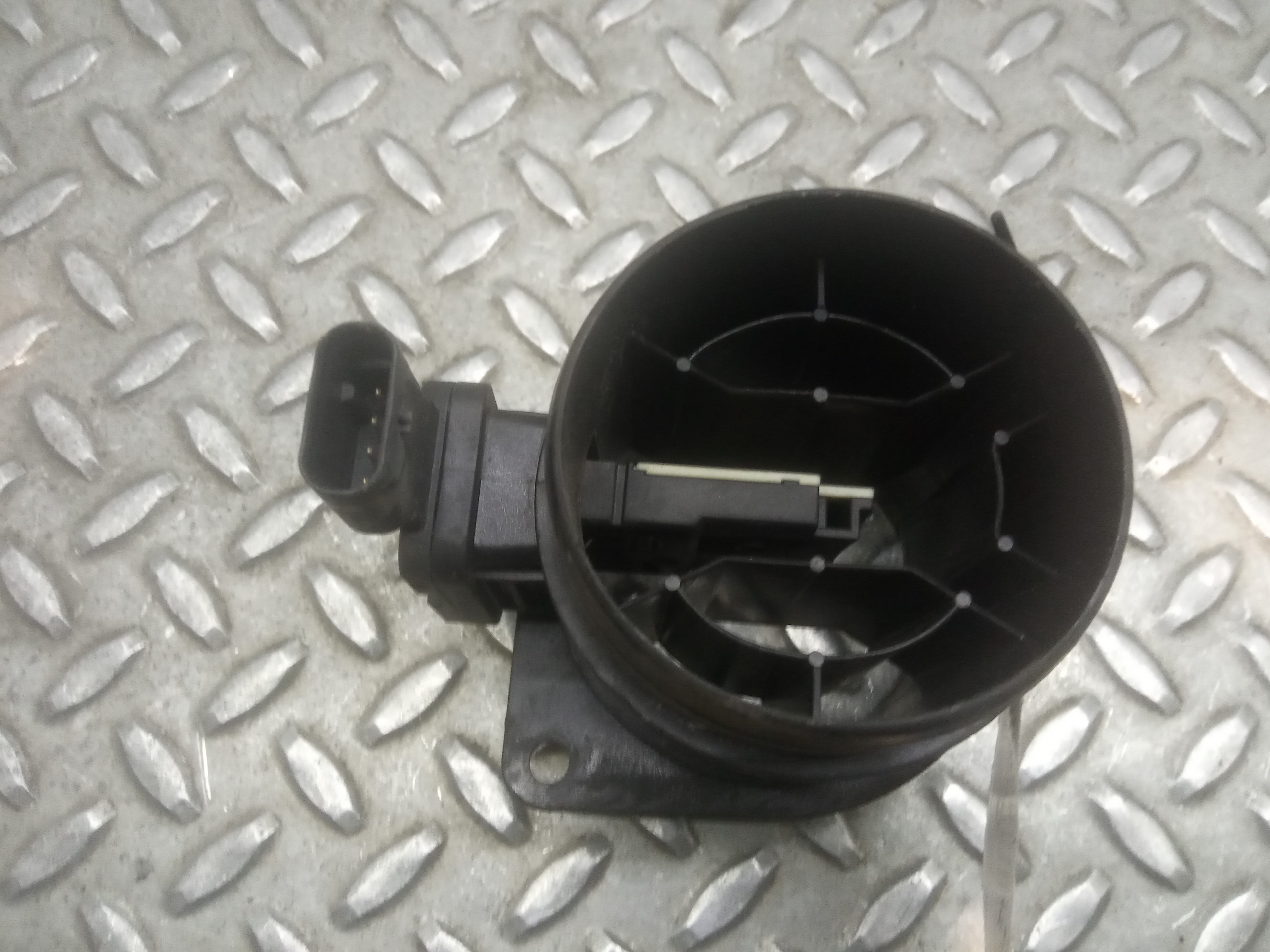 SEAT Leon 3 generation (2012-2020) Mass Air Flow Sensor MAF 04L906461B, 5WK98102 23695206