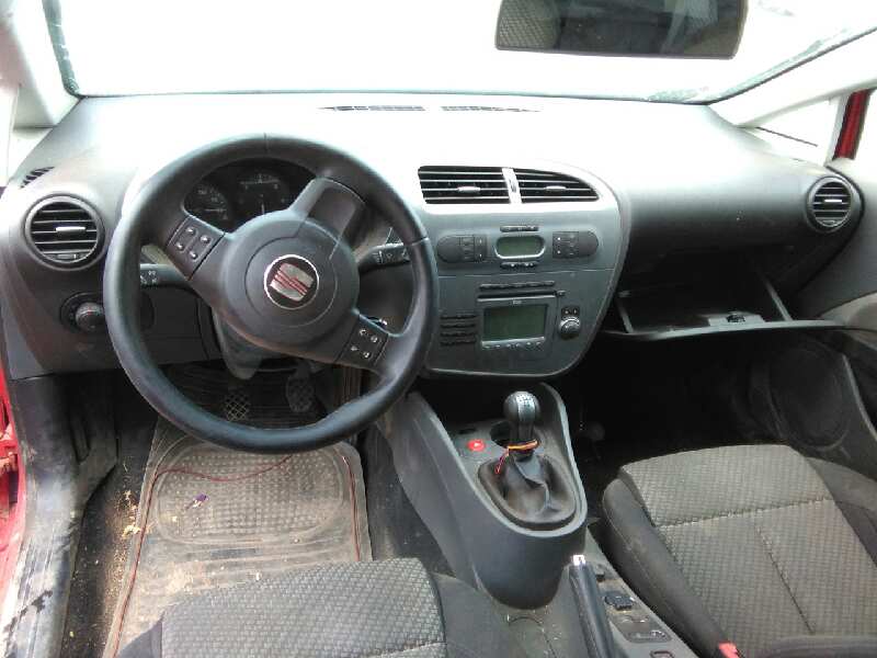 SEAT Leon 2 generation (2005-2012) Tailgate  Window Wiper Motor 5P0955711C 18724972