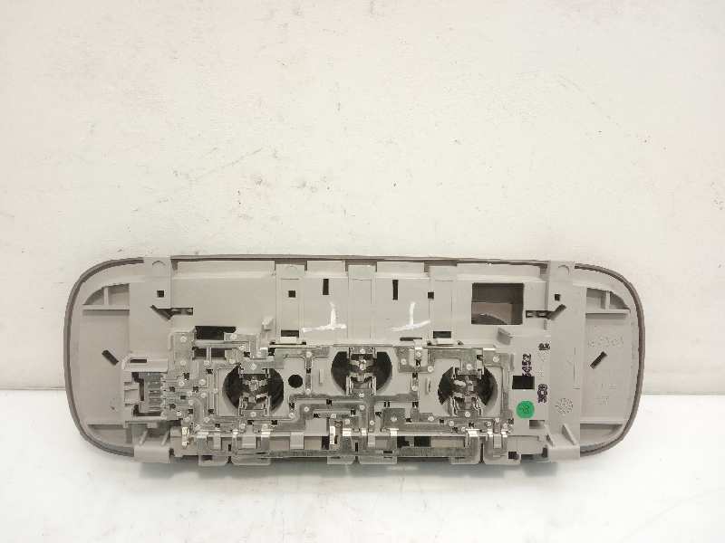 VOLKSWAGEN Passat B6 (2005-2010) Other Interior Parts TRASERA 18744570