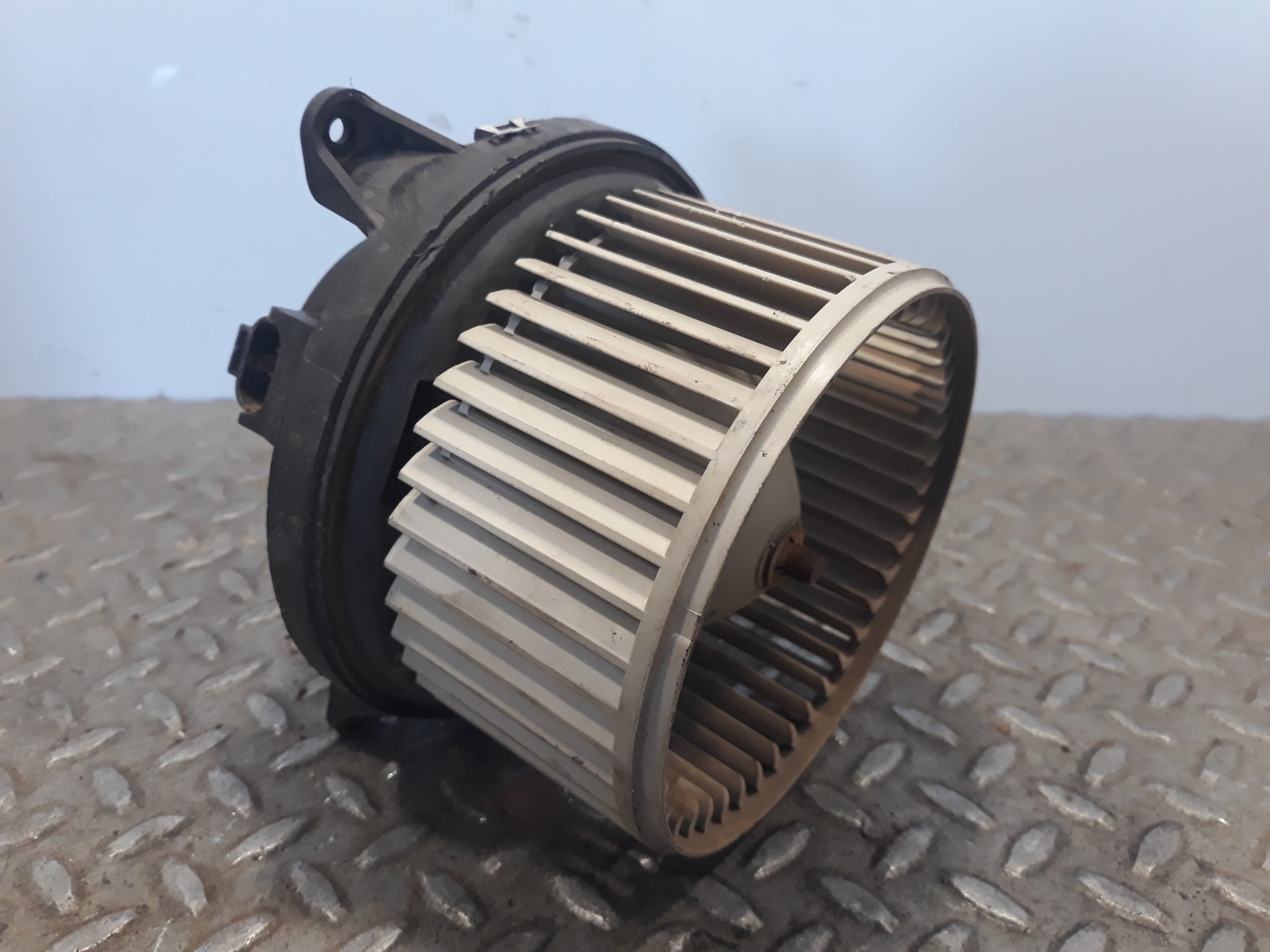 NISSAN NP300 1 generation (2008-2015) Нагревательный вентиляторный моторчик салона 5NEH19805AD 23350815