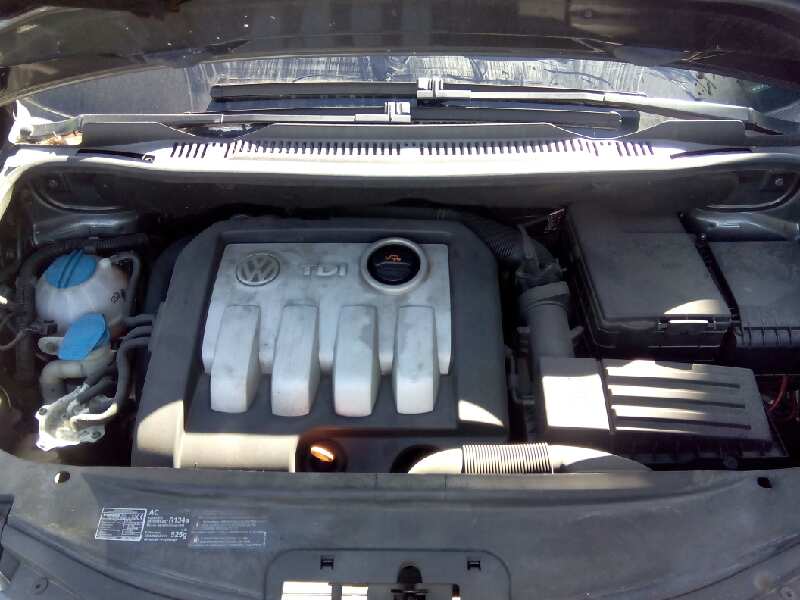 VOLKSWAGEN Touran 1 generation (2003-2015) Задній лівий ремінь безпеки 18766818