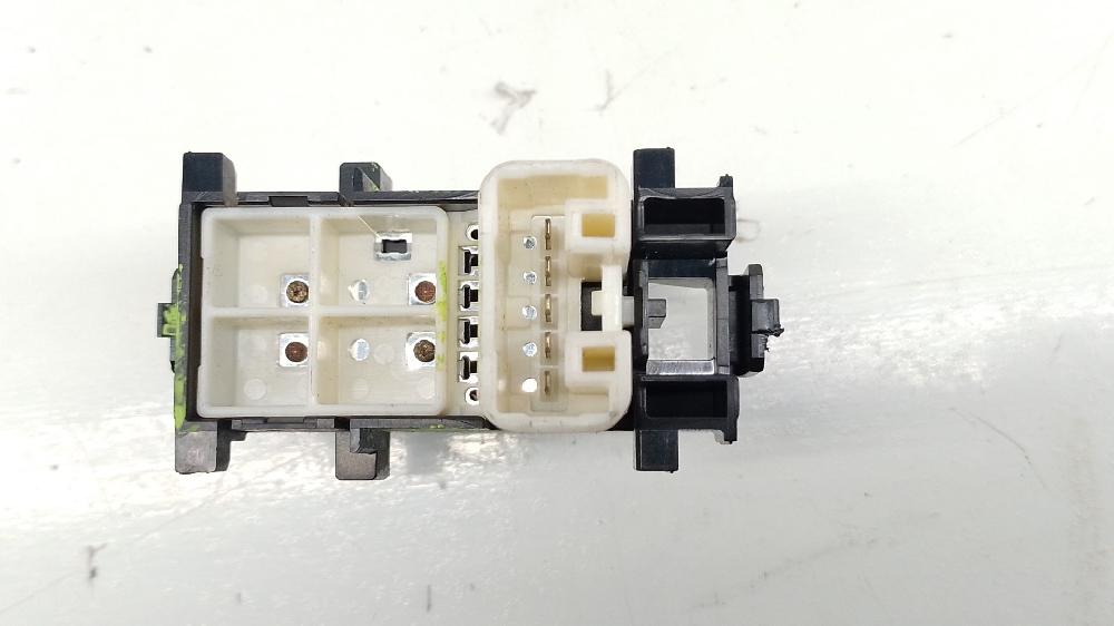 Mando elevalunas delantero derecho 2AD 1928295 de Toyota Rav 4 iii (_a3_) 2008-2013 136 CV - pieza usada