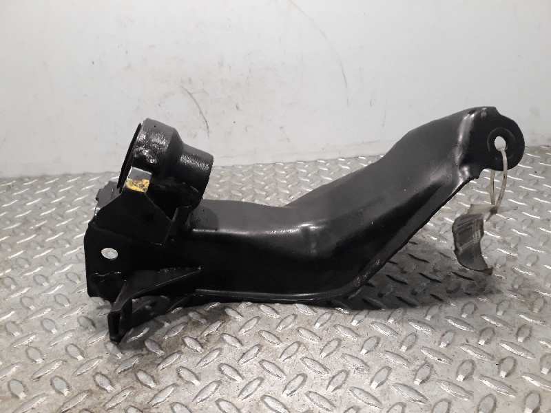Brazo de la suspensión superior delantero izquierdo SR20DI de Nissan Primera berl./familiar (p10/w10) 1989-1996 116 CV con 1 km - pieza usada