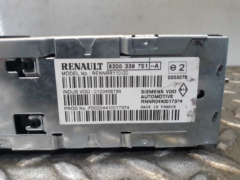 RENAULT Scenic 2 generation (2003-2010) Music Player With GPS 8200339751A, 0123456789 23304226
