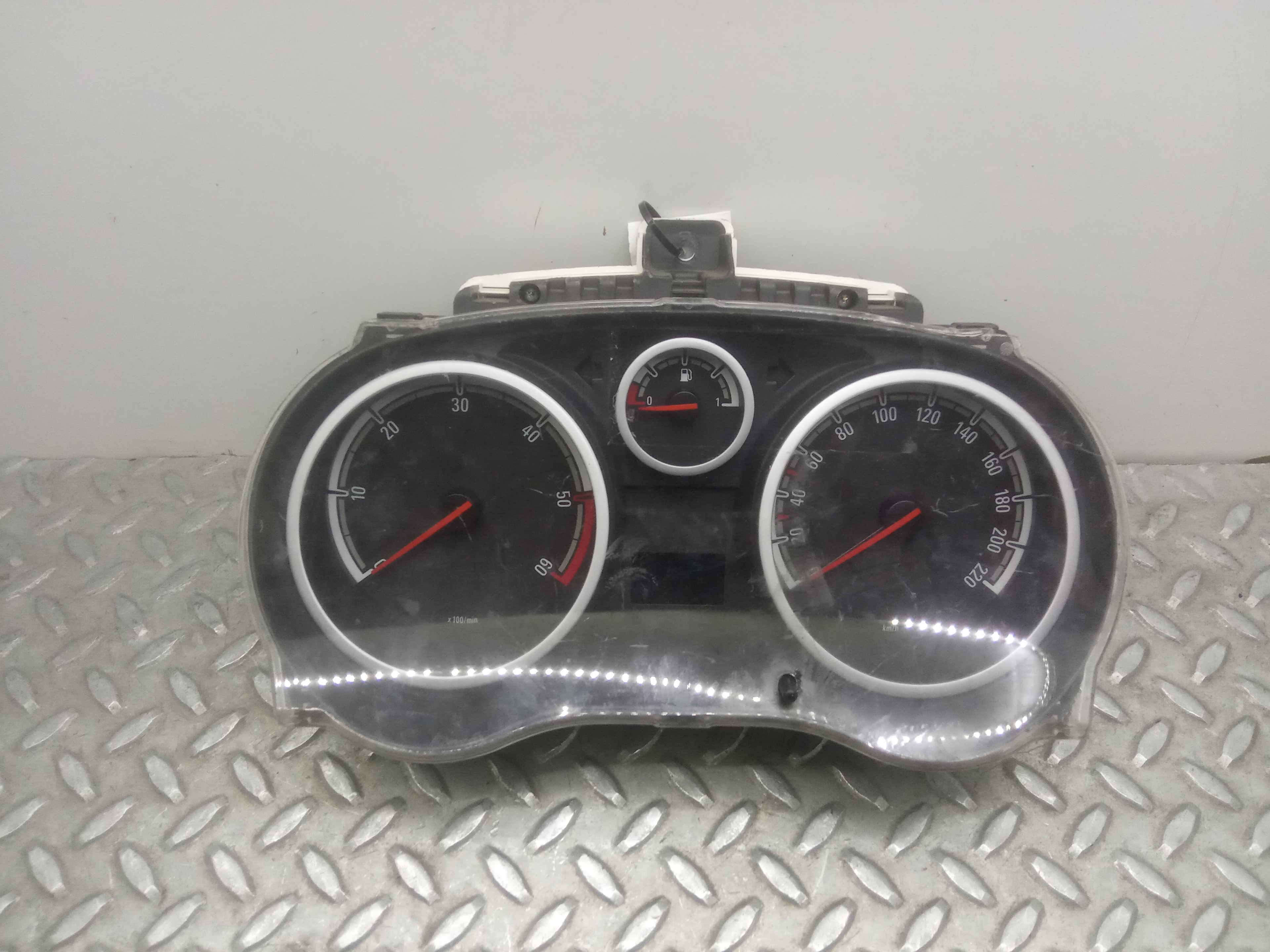 OPEL Corsa D (2006-2020) Speedometer 13264273, 13264273, 1563680 23696765