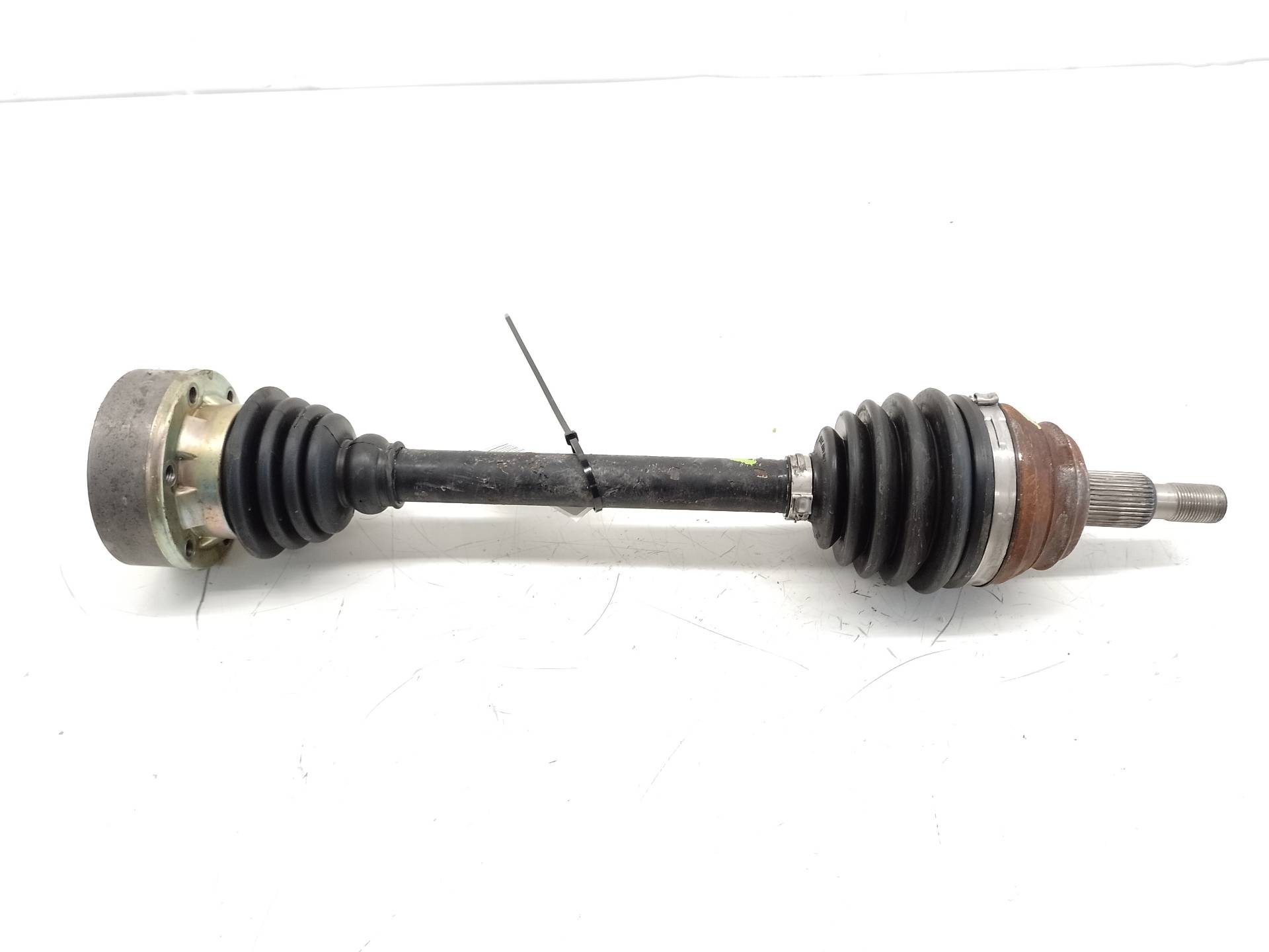 NISSAN Arbre de transmission avant gauche 1J0407271Q 25617828