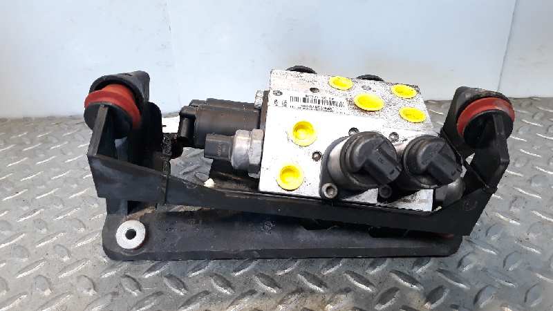 Bomba de suspensión N67398D1 VB675870406 de Bmw 7 (e65, e66, e67) 2002-2005 258 CV con 1 km - pieza usada