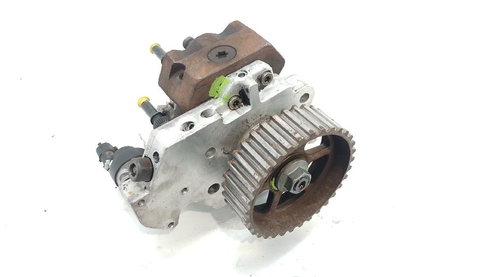 Bomba de inyección F9Q D8 (88 KW) 8200108225 de Renault Scénic ii (jm0/1_) 2003-2006 120 CV - pieza usada