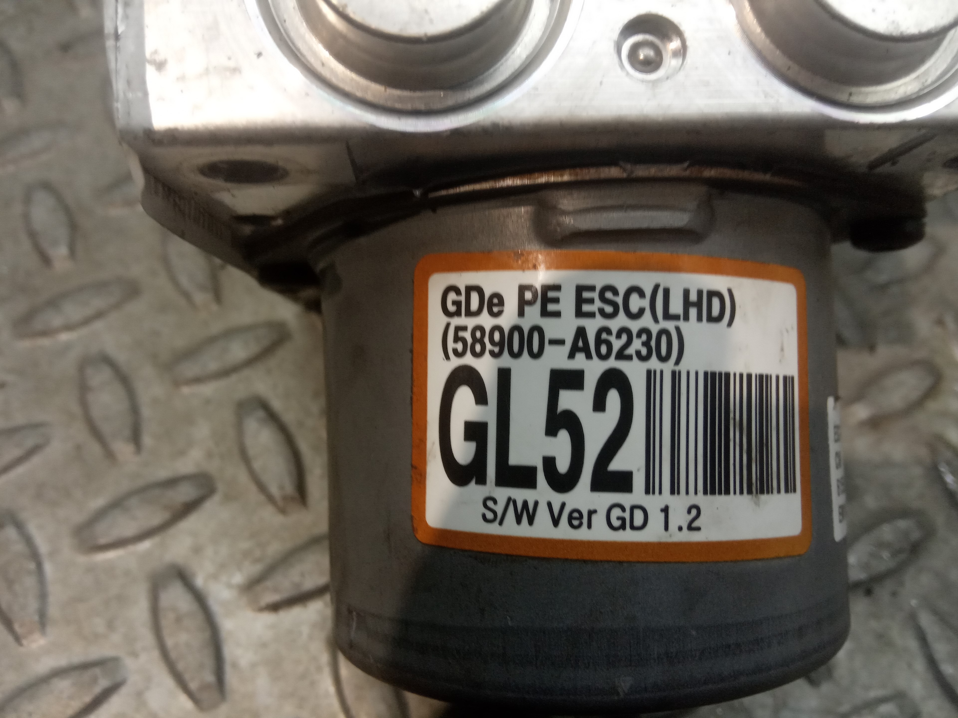 HYUNDAI i30 GD (2 generation) (2012-2017) ABS blokas 58920A6230, A658920800, A658930800 23306219