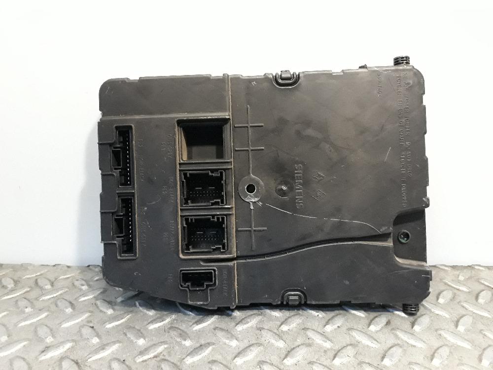 Centralita motor uce F9QE804 8200724363 de Renault Scenic ii 2003-2009 131 CV con 1 km