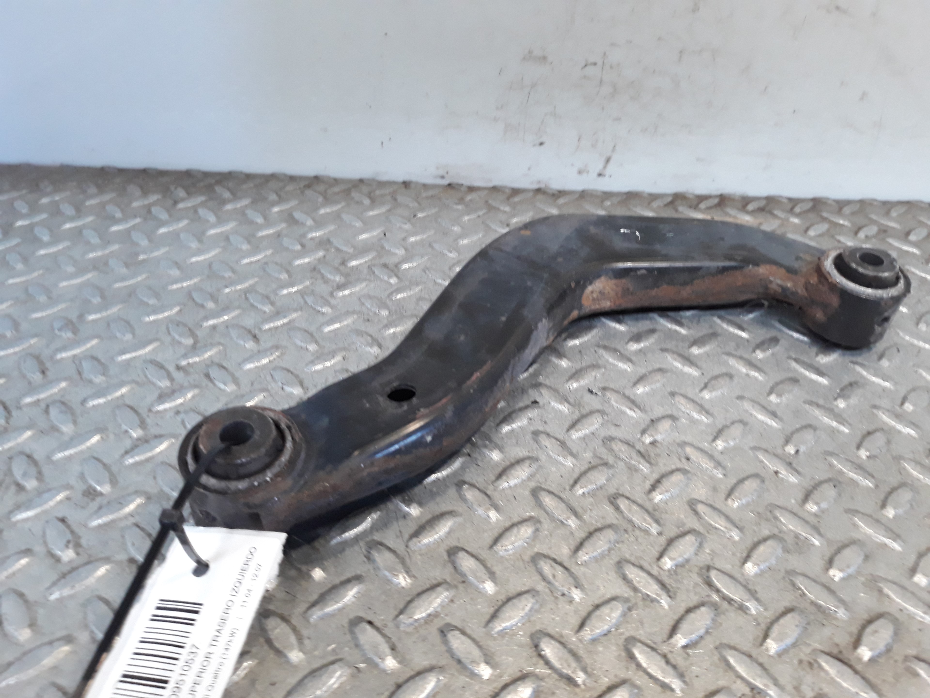 AUDI A4 B7/8E (2004-2008) Rear Left Arm 23689508