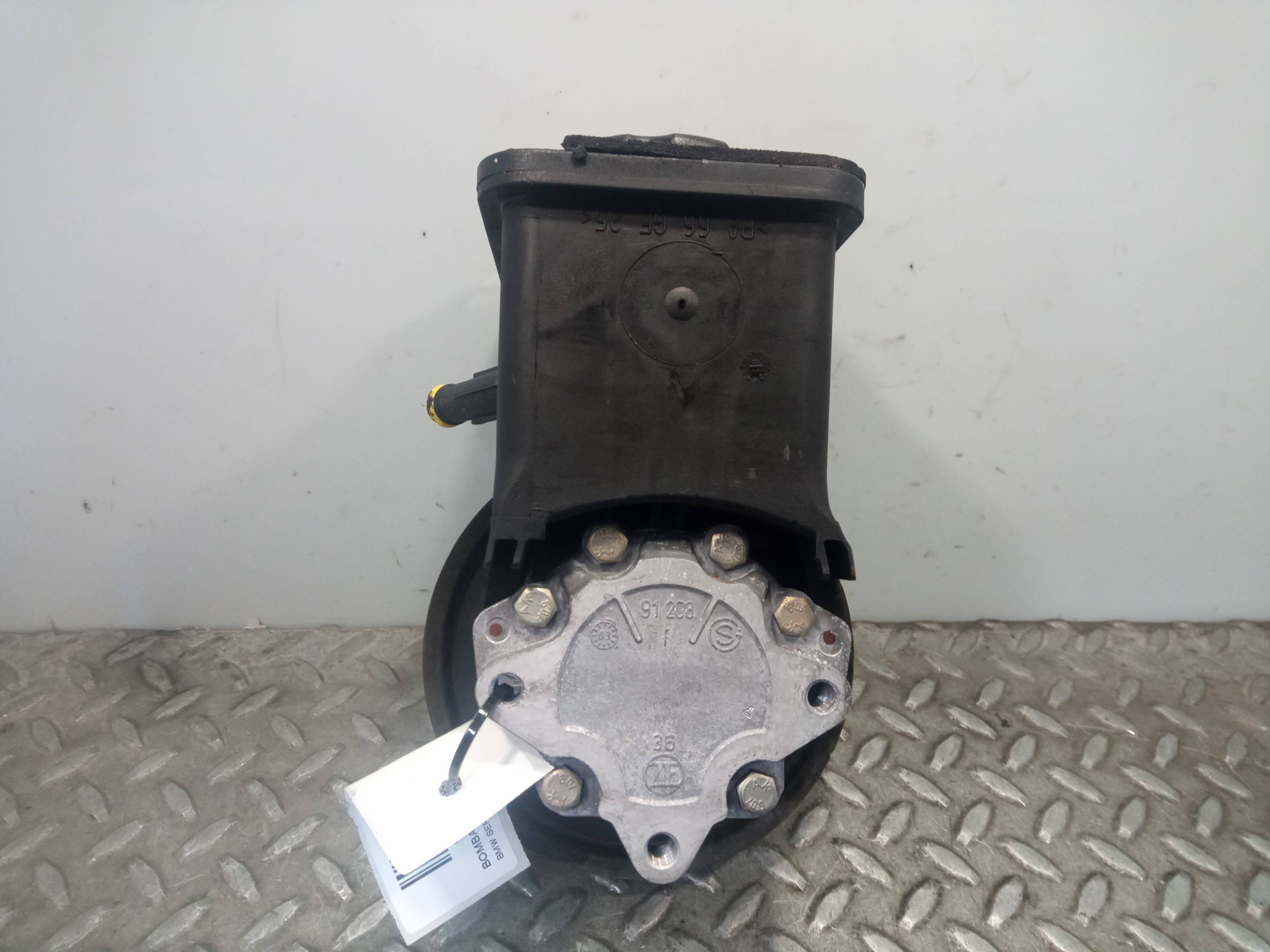 BMW 5 Series E39 (1995-2004) Power Steering Pump 1095749, 7691974518 23321384