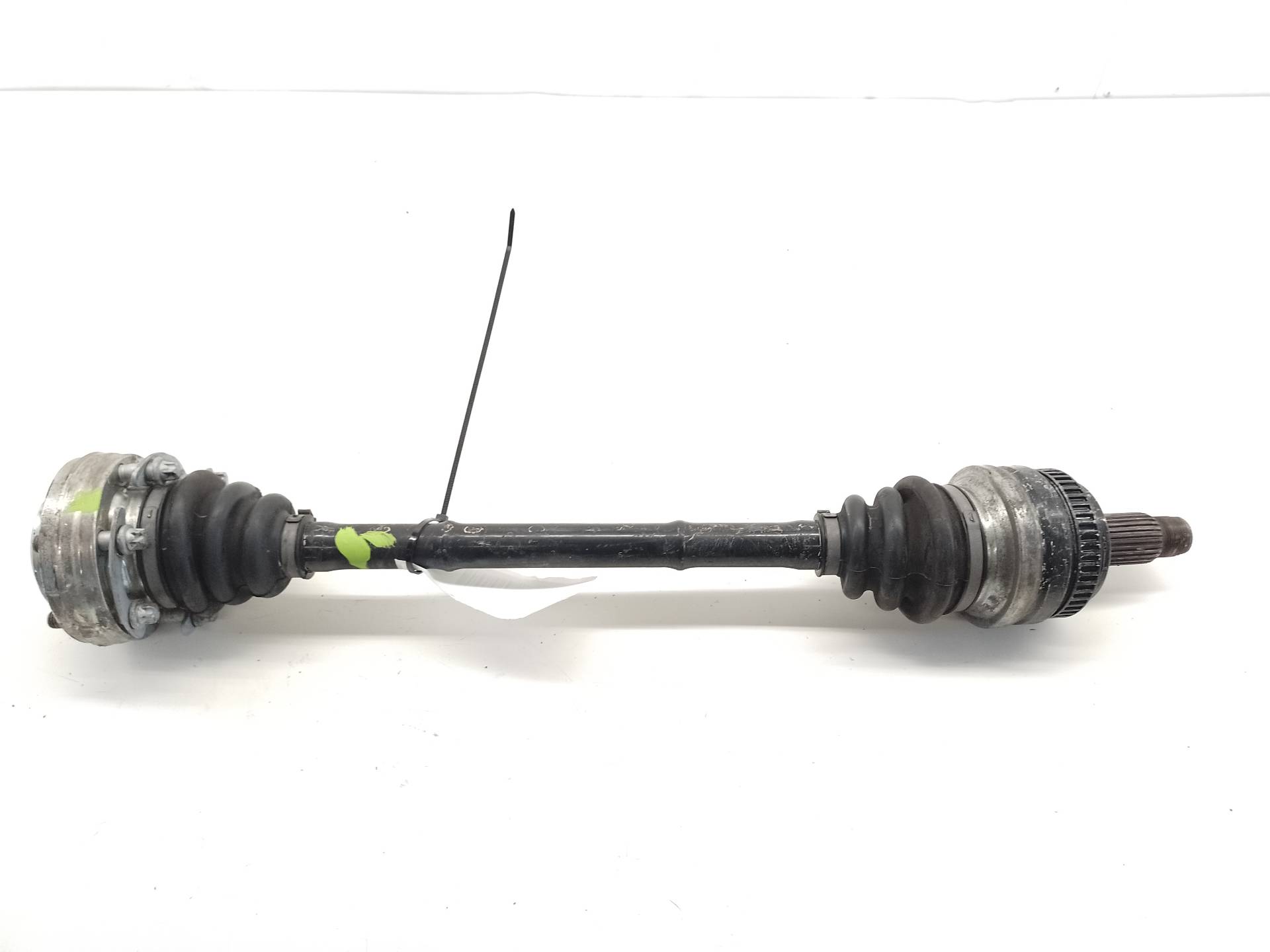 BMW 1 Series E81/E82/E87/E88 (2004-2013) Rear Left Driveshaft 7533445 25446156