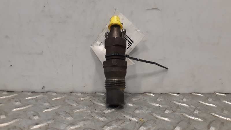 SEAT Inca 1 generation (1995-2000) Injecteur de carburant 068130202F 18527987