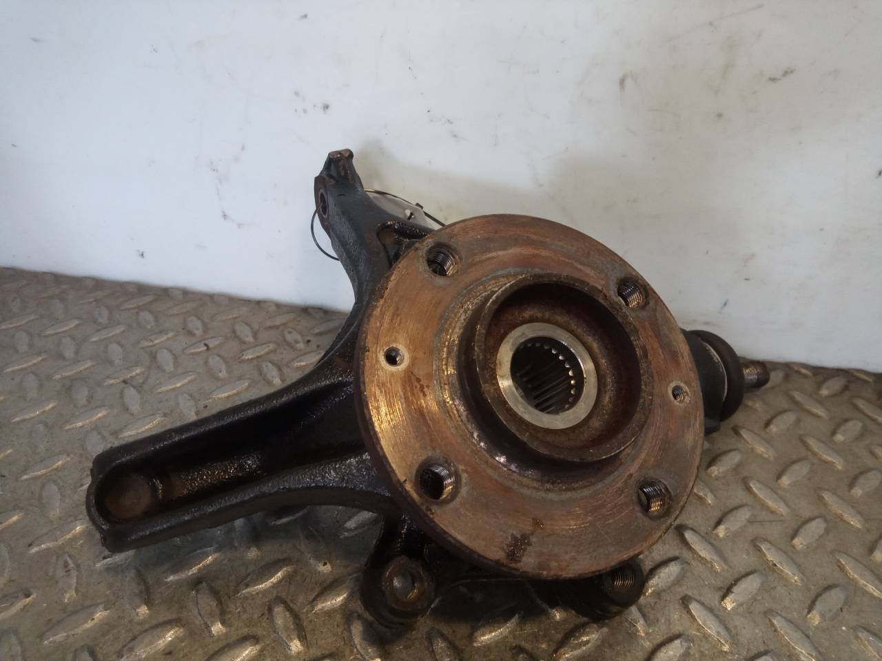 CITROËN Berlingo 2 generation (2008-2023) Front Left Wheel Hub 364696 23350924