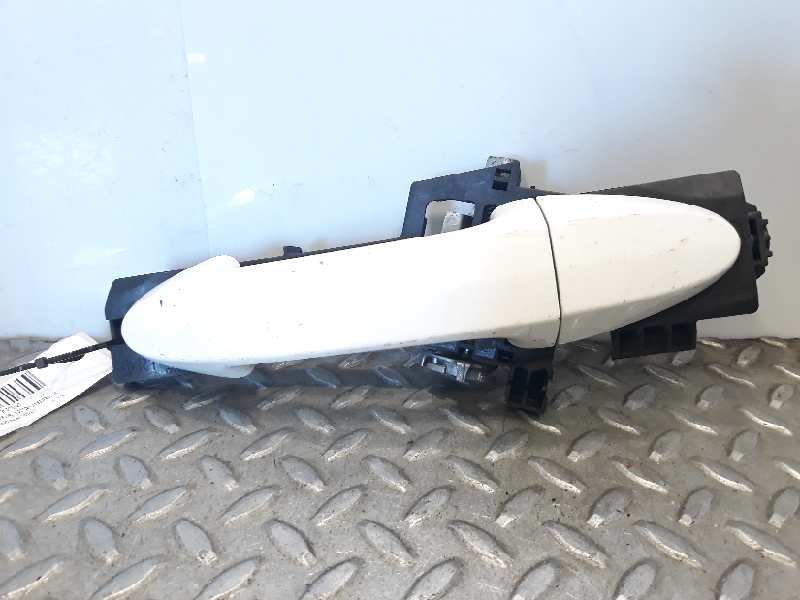 Maneta exterior trasera izquierda SFCD 1788863 de Ford Transit courier 2013-2015 101 CV con 1 km