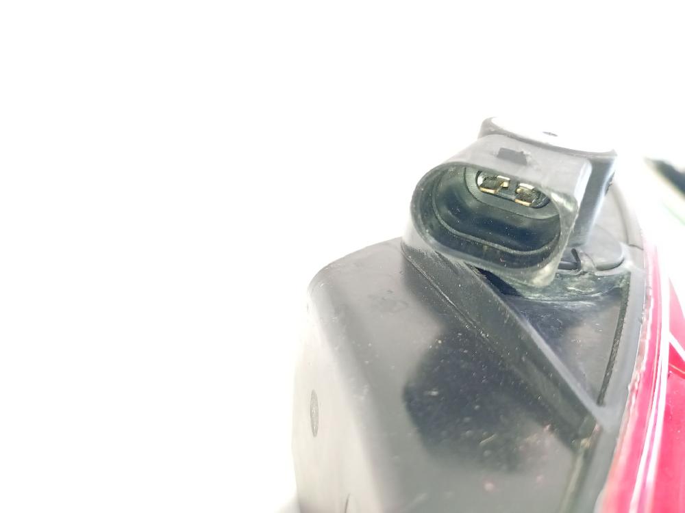 Piloto paragolpes trasero izquierdo CAS 7P6945701B de Volkswagen Touareg (7p5, 7p6) 2010-2018 240 CV - pieza usada