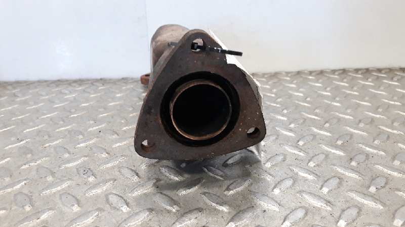 Colector escape AKE 059253033C de Audi A4 b6 (8e2) 2000-2004 180 CV con 1 km - pieza usada
