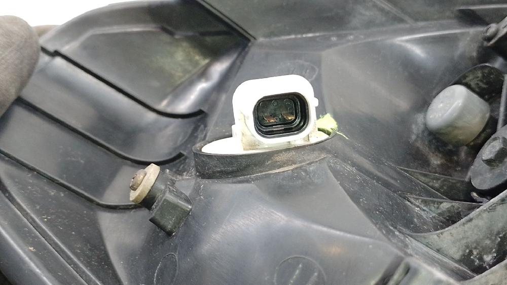 Faro izquierdo 4ED 010200999000 de Hyundai Accent iii (mc) 2005-2010 112 CV - pieza usada