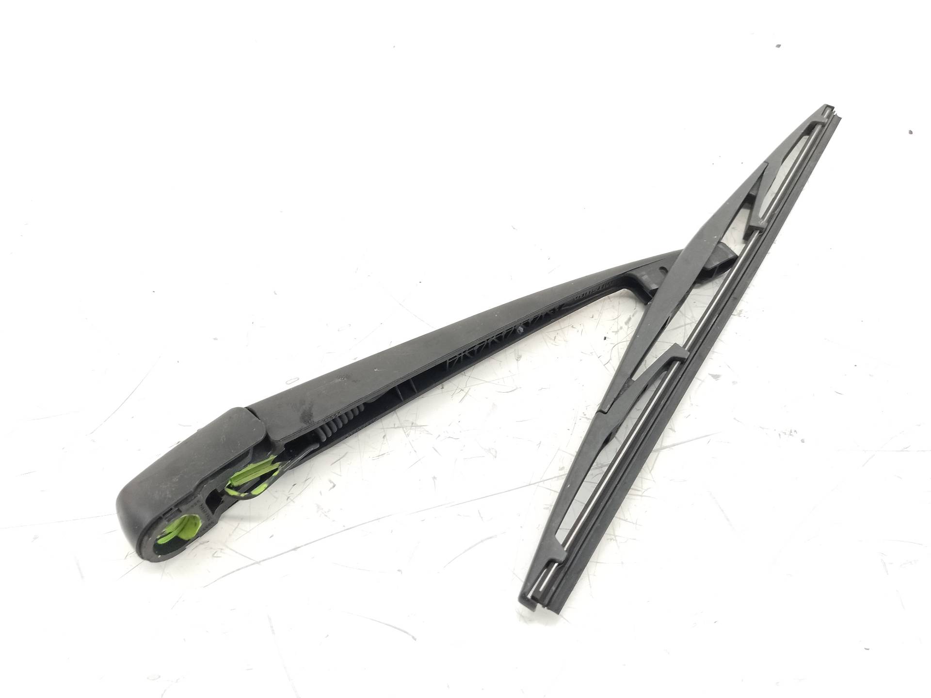 CHEVROLET UP/GQ (1999-2006) Tailgate Window Wiper Arm 86532SC080 25772573