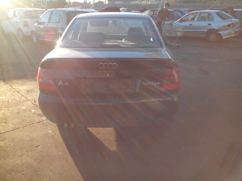 AUDI A4 B5/8D (1994-2001) Ilmastointijäähdytin 8D0260401G 24761869