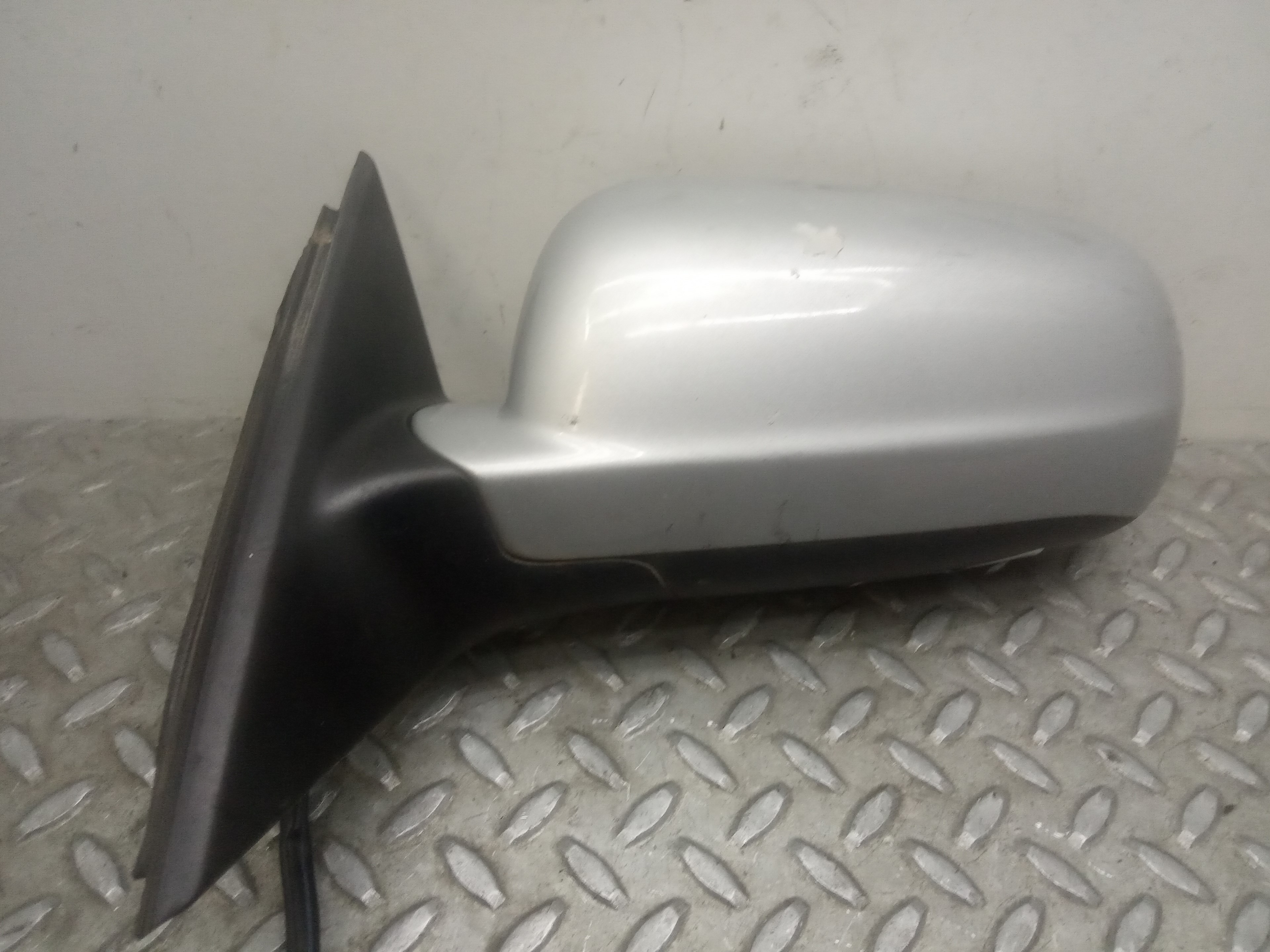 VOLKSWAGEN Passat B5 (1996-2005) Left Side Wing Mirror 23696944