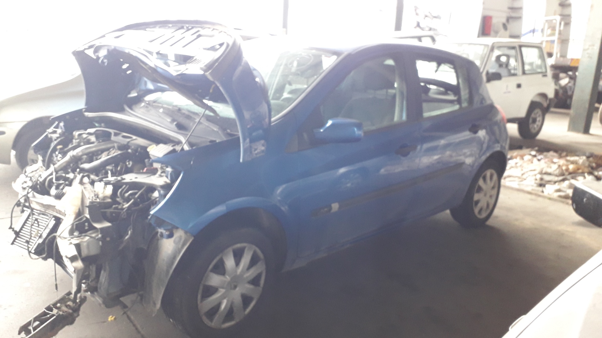 RENAULT Clio 3 generation (2005-2012) Генератор 0124425037, 0124425037, 8200390675 21006355