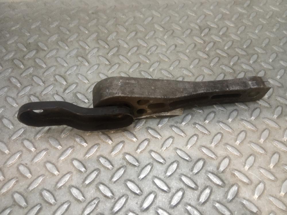 Soporte motor trasero AZV 1K0199855 de Volkswagen Touran (1t1) 2003-2006 136 CV - pieza usada