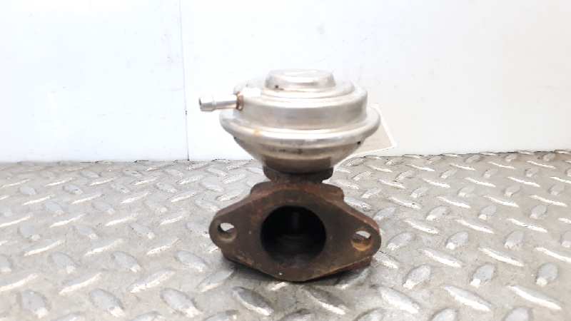 AUDI A4 B6/8E (2000-2005) EGR Valve 8E0906628 23294374