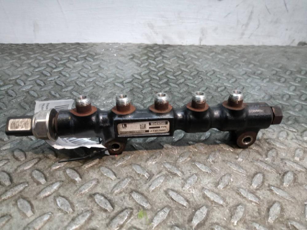 Rampa inyectora 9HZ 9654592680 de Peugeot 407 2004-2011 109 CV con 1 km