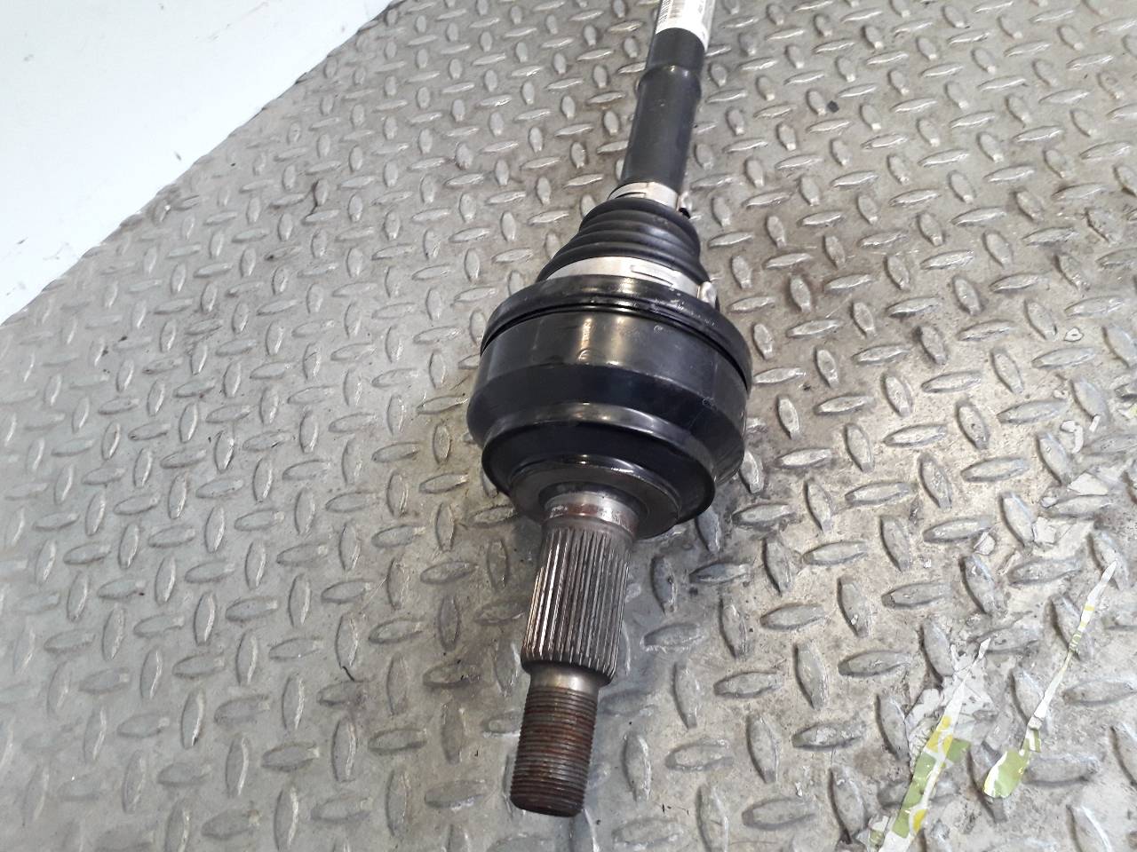 VOLKSWAGEN Touareg 1 generation (2002-2010) Arbre de transmission arrière gauche 7L0501201A 23347847