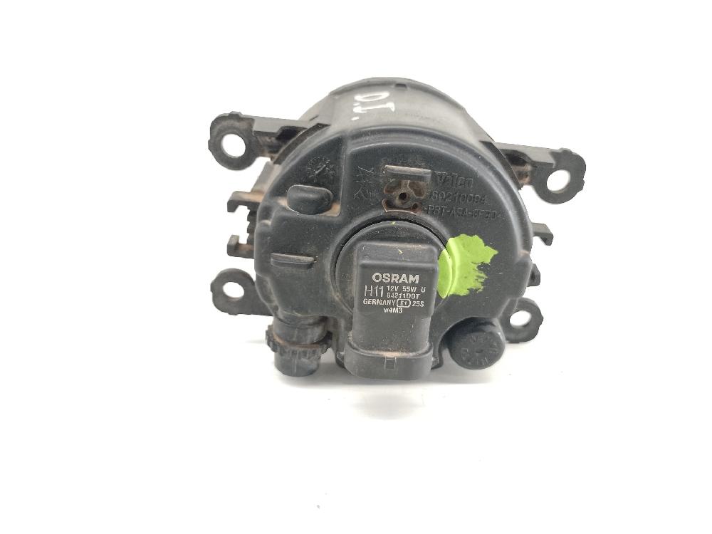 Faro antiniebla izquierdo K9K D7 89210094 de Renault Megane ii berlina 5p 2002-2009 con 225051 km - pieza usada