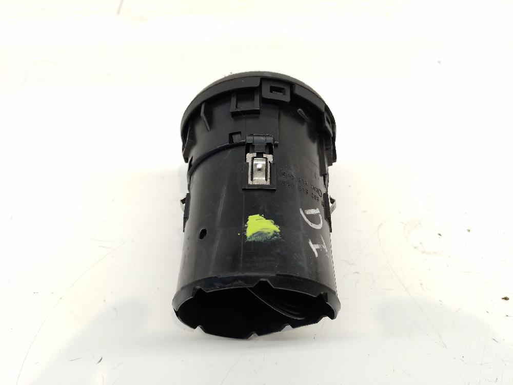 Aireador izquierdo CAY 5P0819203 de Seat Leon (1p1) 2005-2010 105 CV con 1 km - pieza usada