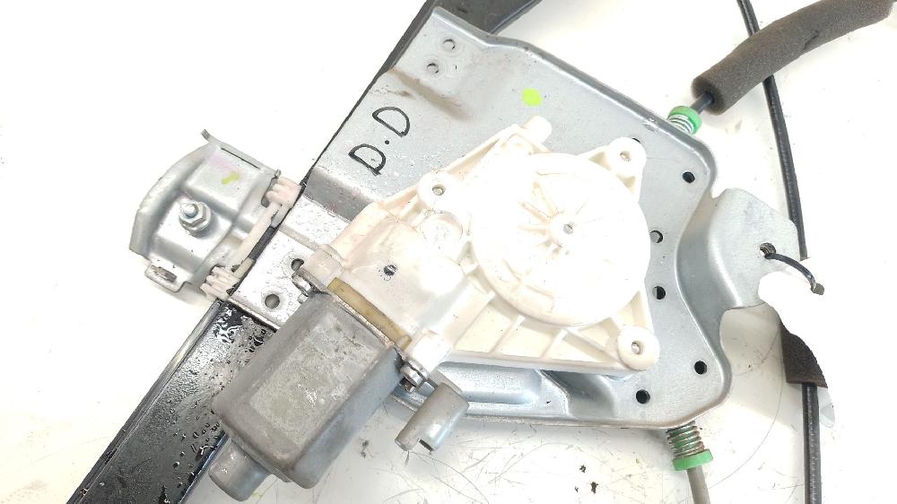 Elevalunas delantero derecho D20DT 7232109004 de Ssangyong Actyon i 2006-2012 141 CV - pieza usada