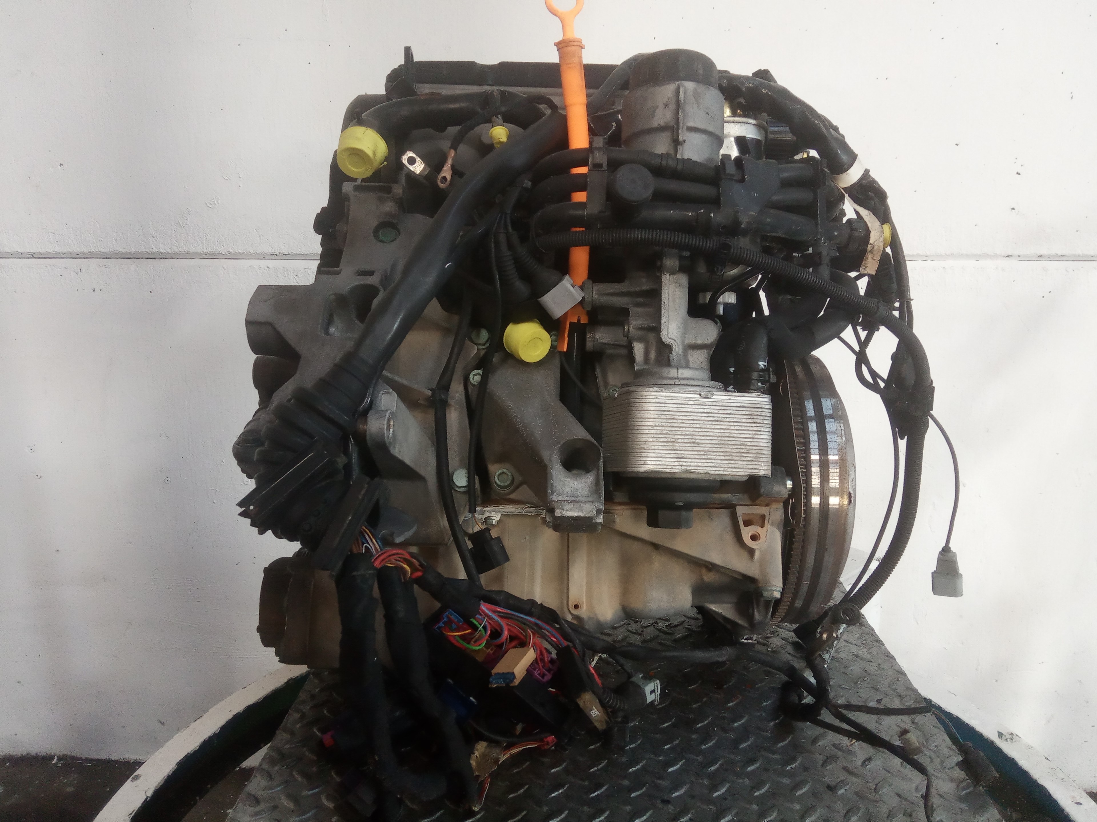 AUDI A4 B6/8E (2000-2005) Engine AWX, AWX 21630730