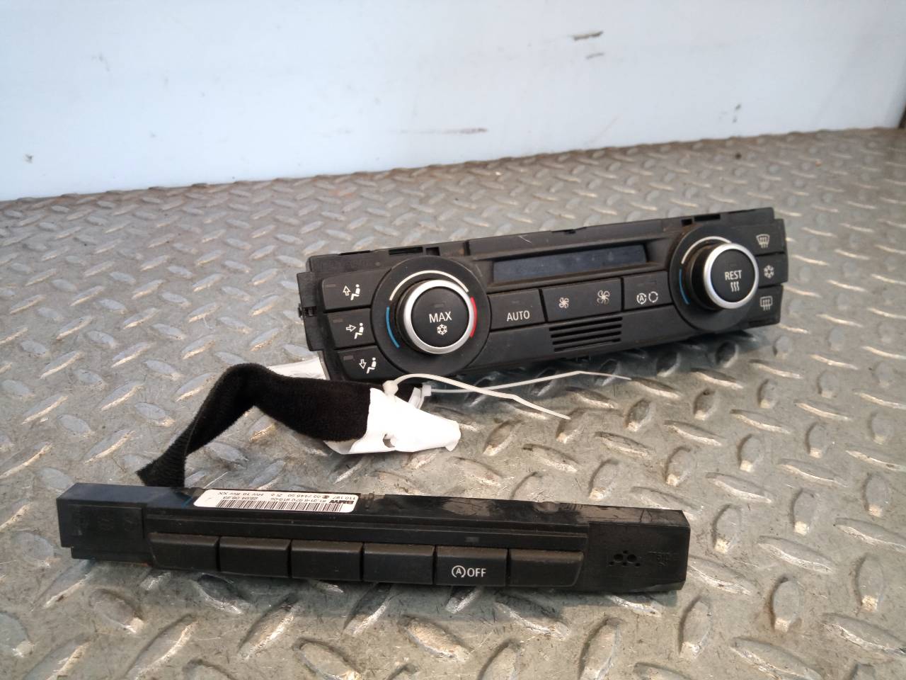 BMW 1 Series E81/E82/E87/E88 (2004-2013) Climate  Control Unit 9182287,9182287 23339419