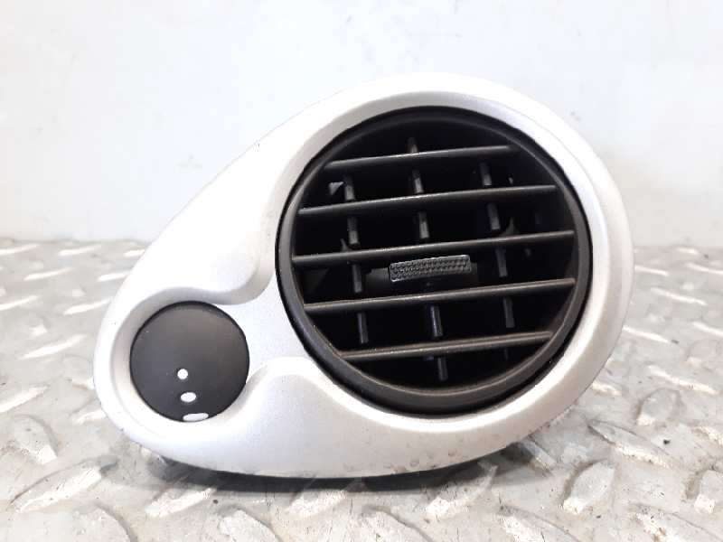 RENAULT Clio 3 generation (2005-2012) Dashboard Air Vents 24834020