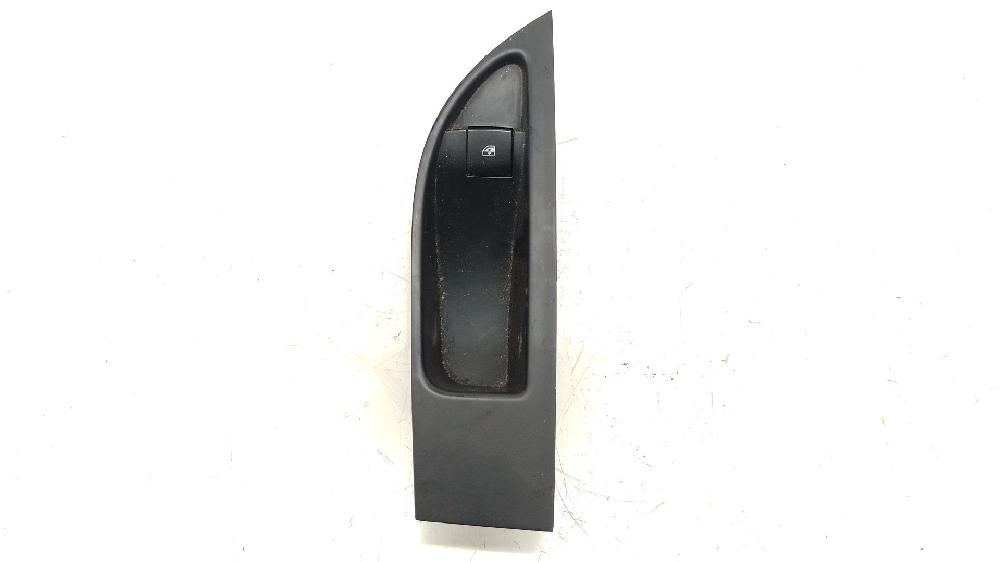 Mando elevalunas trasero derecho A 16 XER,B 16 XER 13301888 de Opel Astra j (p10) 2009-2015 115 CV con 194671 km