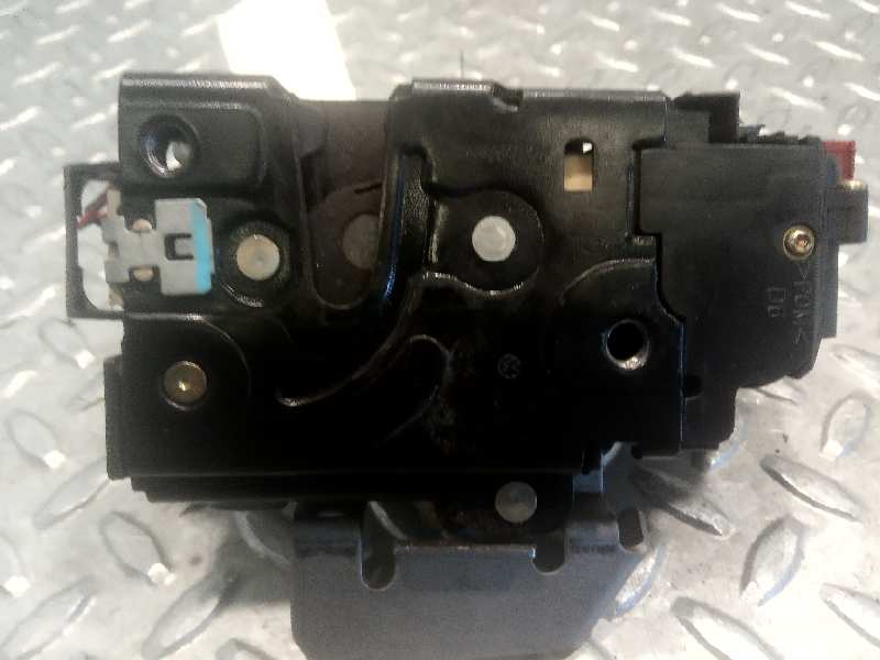 AUDI A4 B6/8E (2000-2005) Front Right Door Lock 8E1837016C 23680920