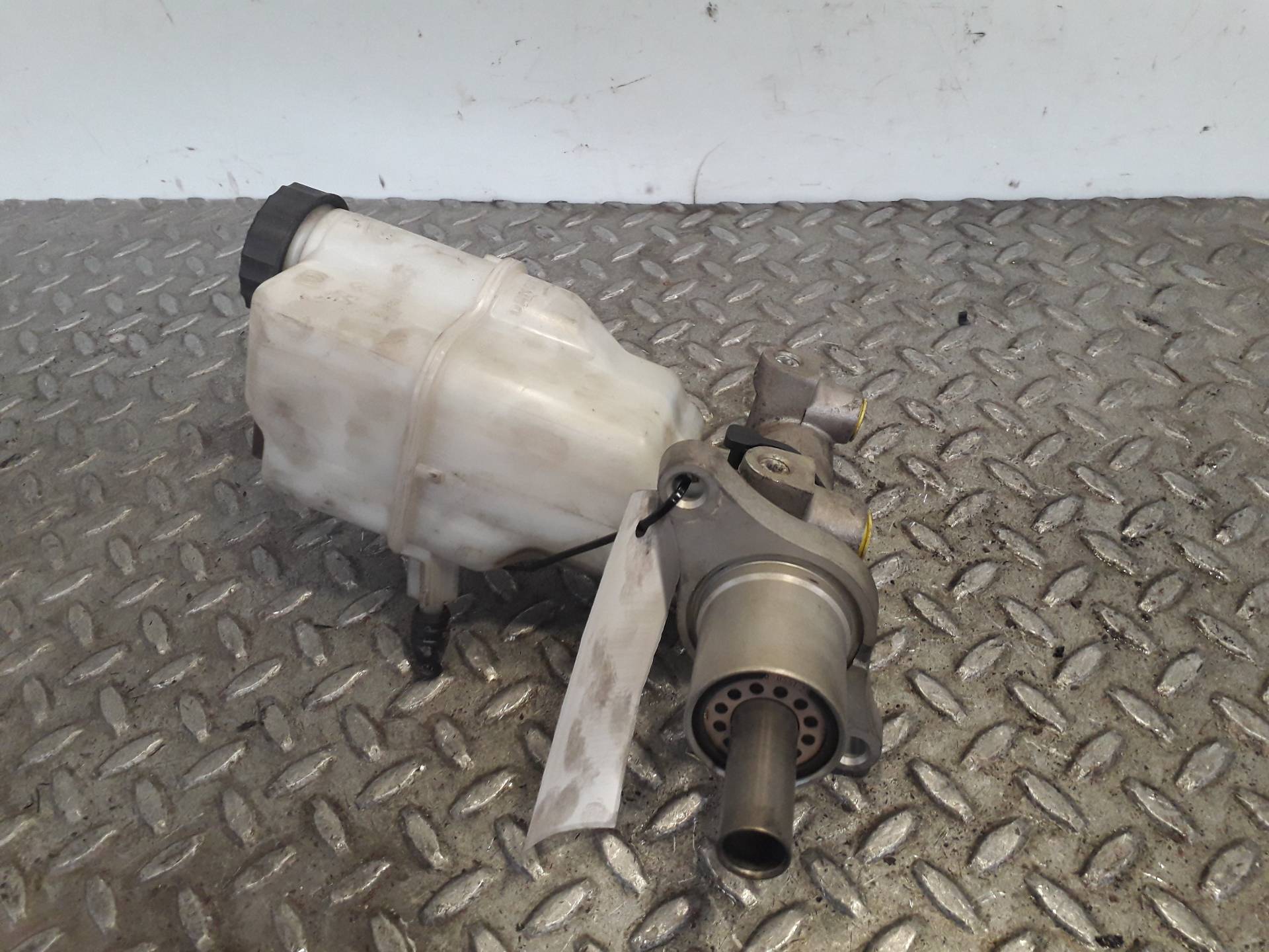 CITROËN C5 1 generation (2001-2008) Brake Cylinder 9646980980 21618659