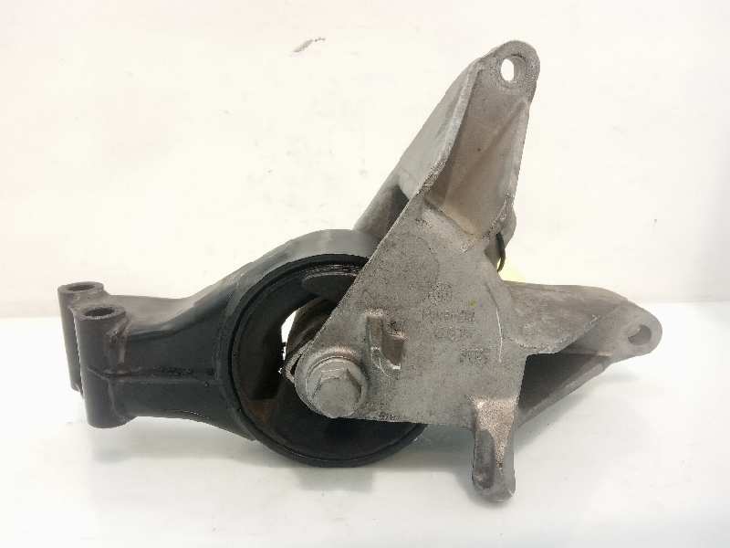 Soporte motor trasero A17DTR 13248630 de Opel Astra j sedán 2012-2015 110 CV con 1 km