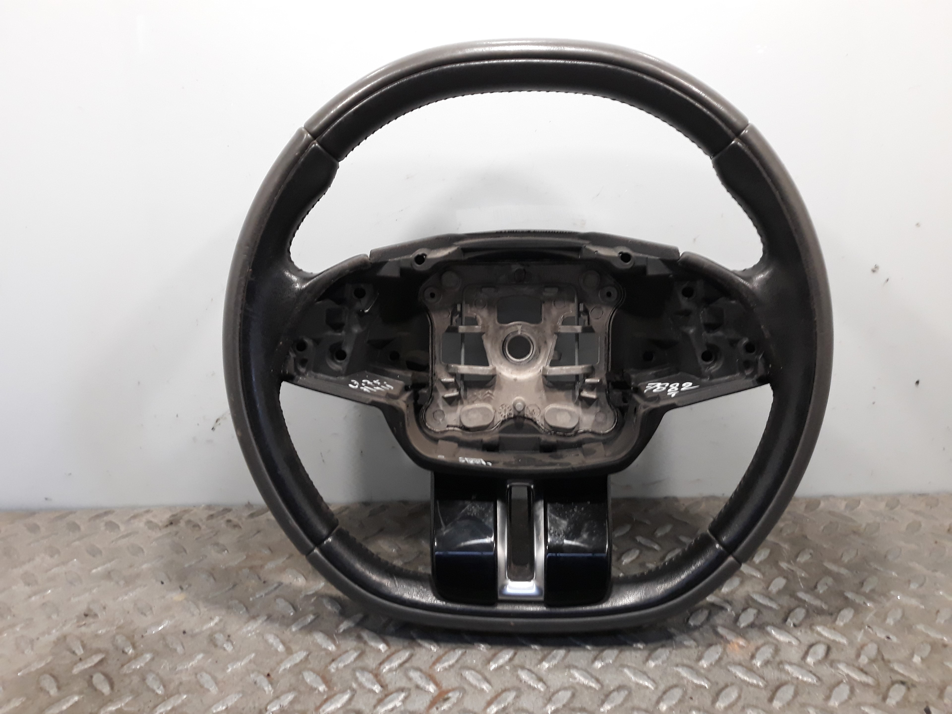 CITROËN C4 Cactus 1 generation (2014-2024) Steering Wheel 98031272YC 23319904